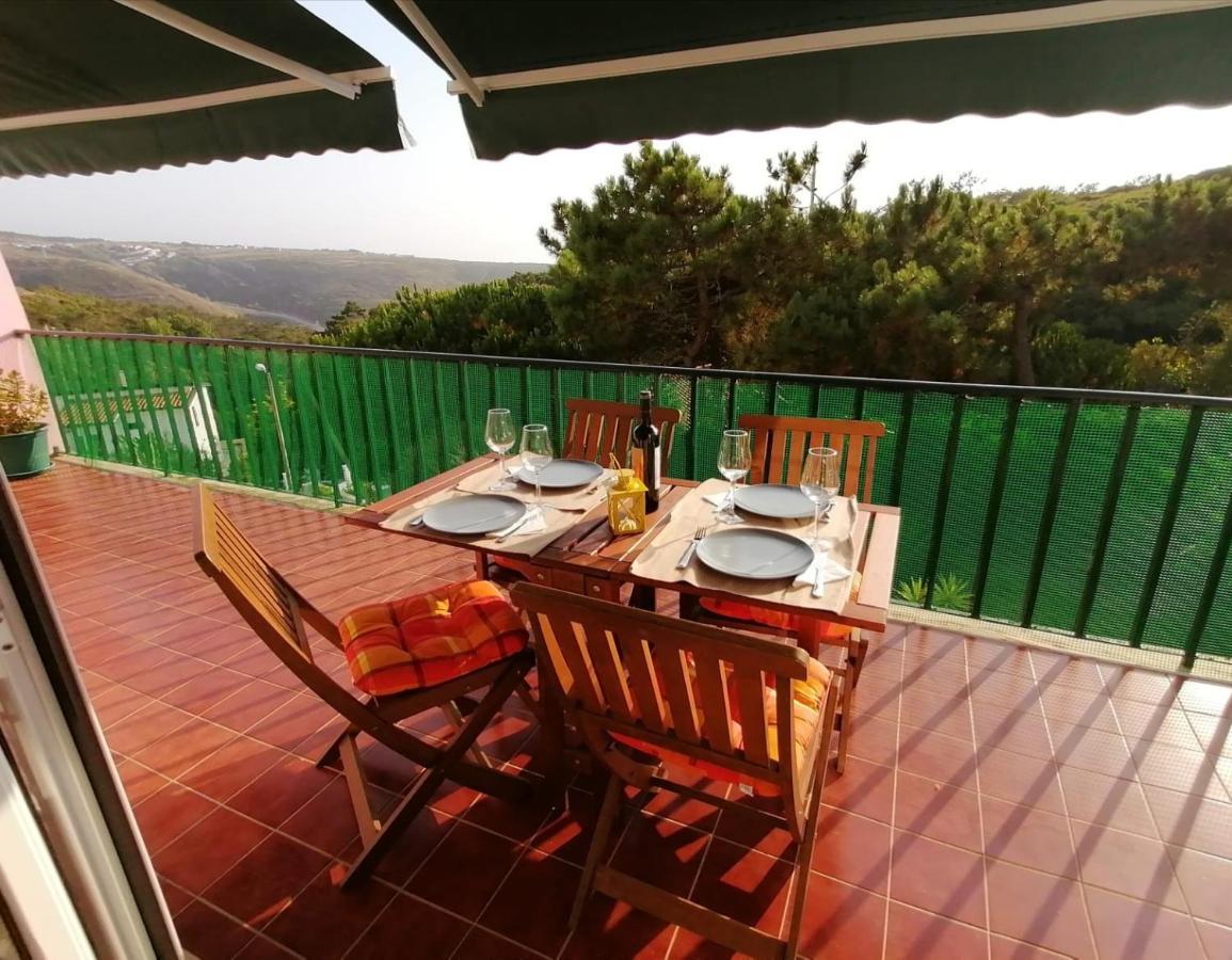 Appartamento Granny'S House By Trip2Portugal Carvoeira Esterno foto