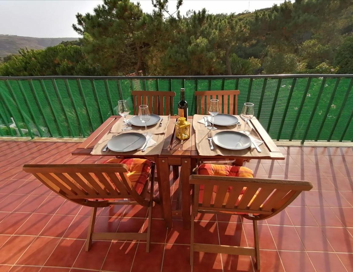 Appartamento Granny'S House By Trip2Portugal Carvoeira Esterno foto