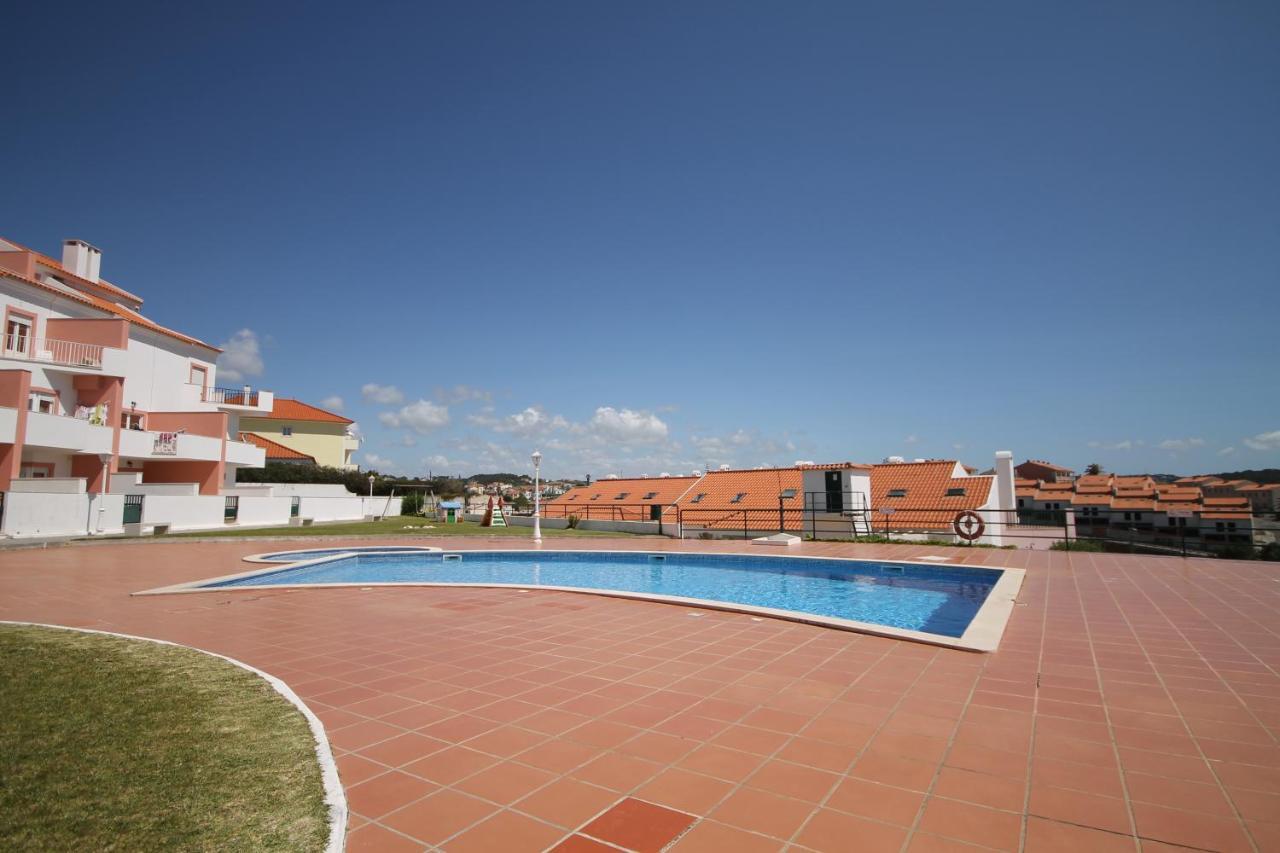Appartamento Granny'S House By Trip2Portugal Carvoeira Esterno foto